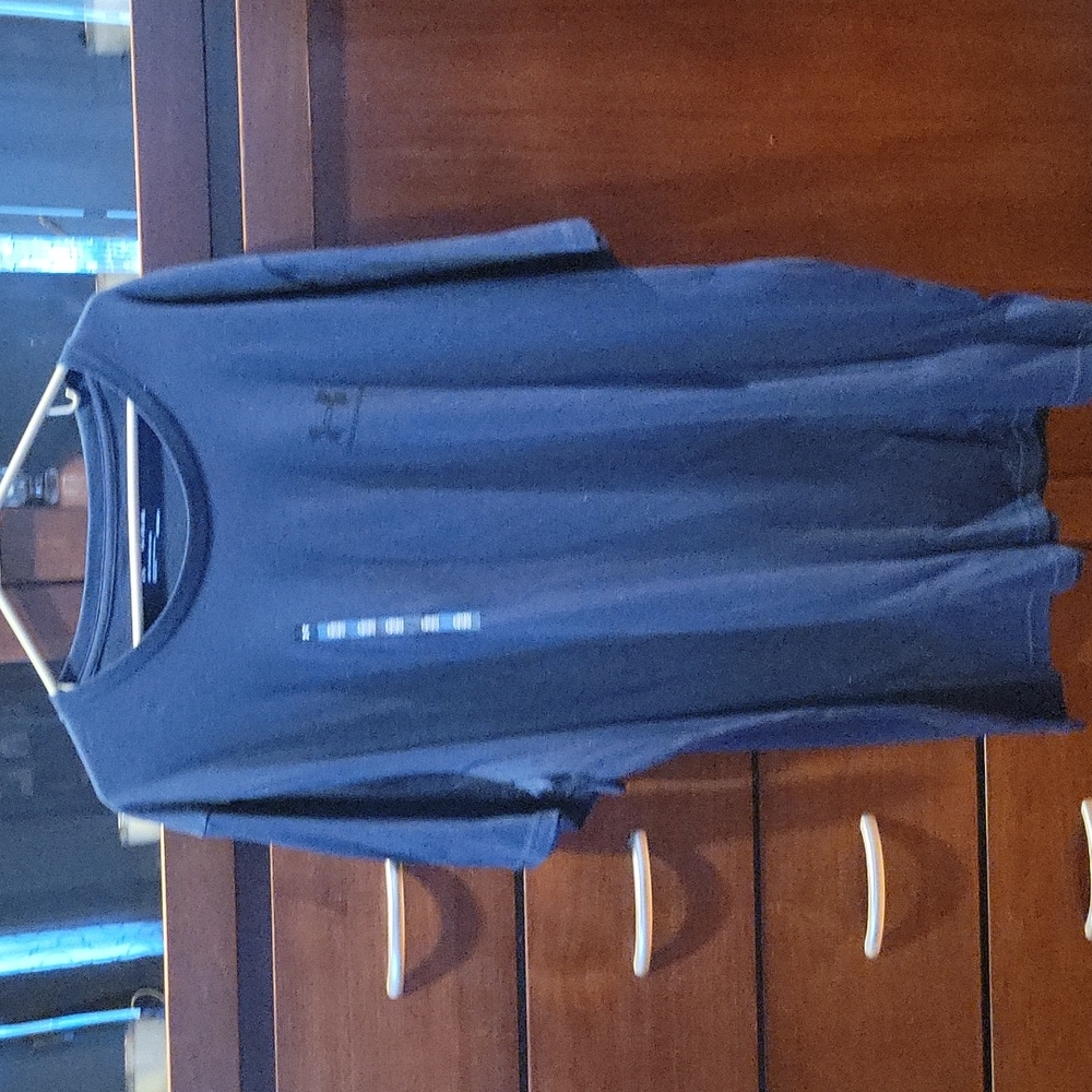 Under Armour 4XL blue short sleeved shirt